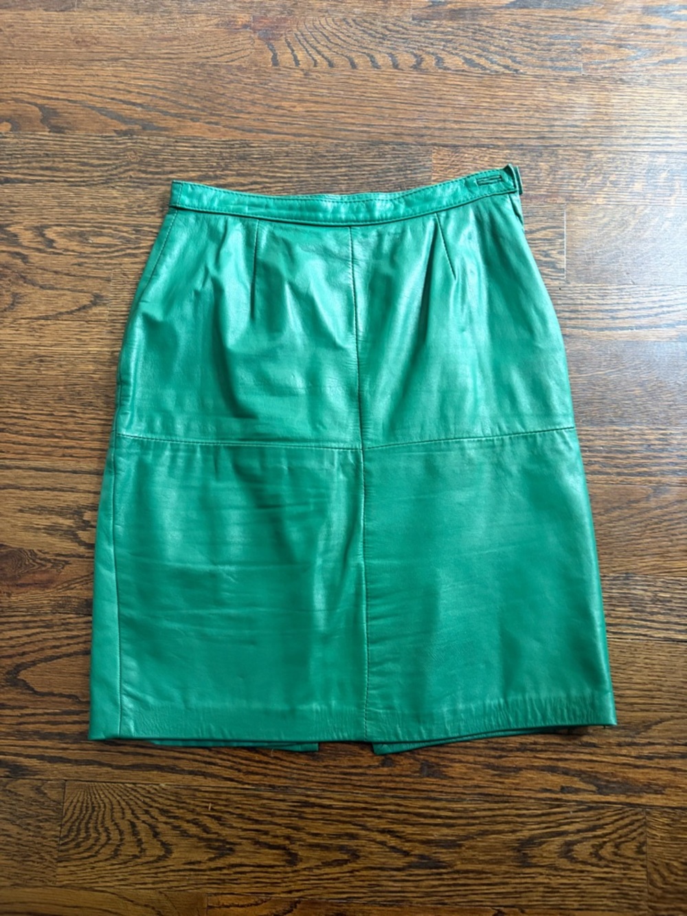 Vintage Avon Emerald Green Leather Pencil Skirt